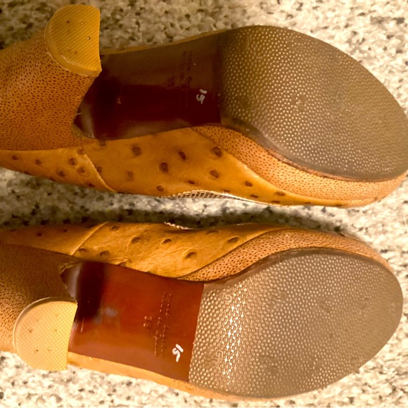 CHIE MIHARA womans size 39 / 9 Brown Ostrich Leather Mary Jane Heels Rockabilly - Picture 5 of 5